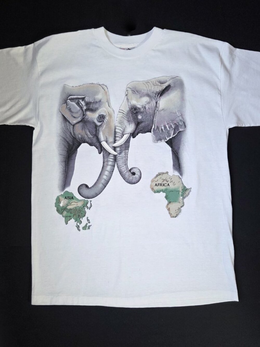 Vintage 90s Harlequin Nature Graphics Elephant Double-Sided T-Shirt XL